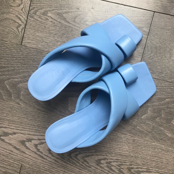 New! Zara sandal